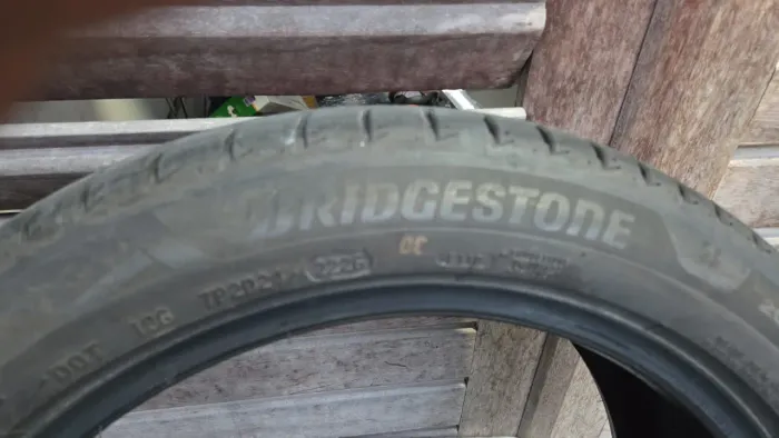 Pneus usado bridgestone aro 17