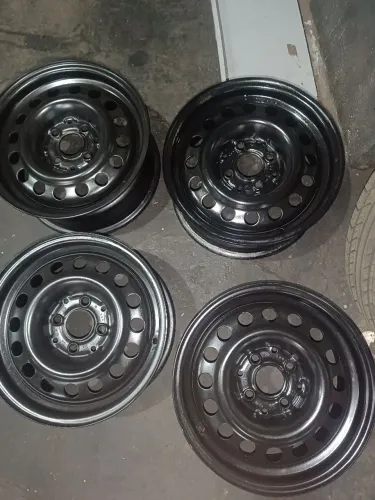 Jogo roda ferro aro 14 Volkswagen