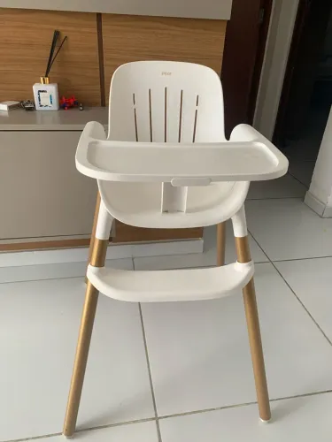 Cadeira de alimentação burigotto