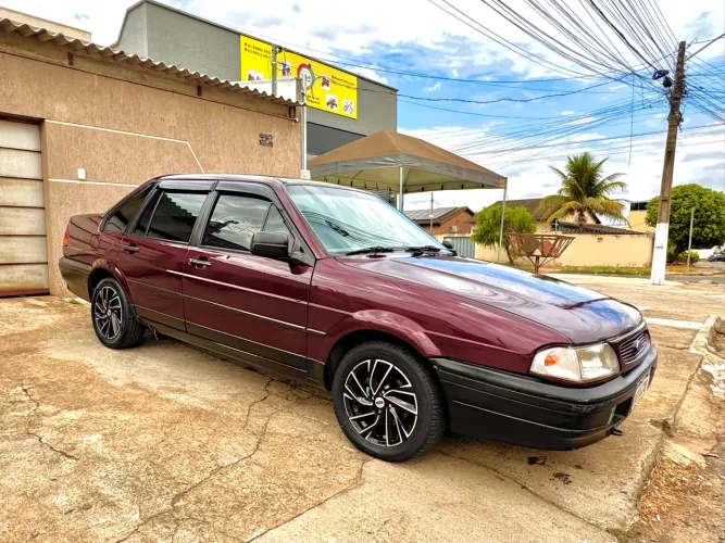 Ford Versailles GL 2.0i / 2.0 2P E 4P 1995