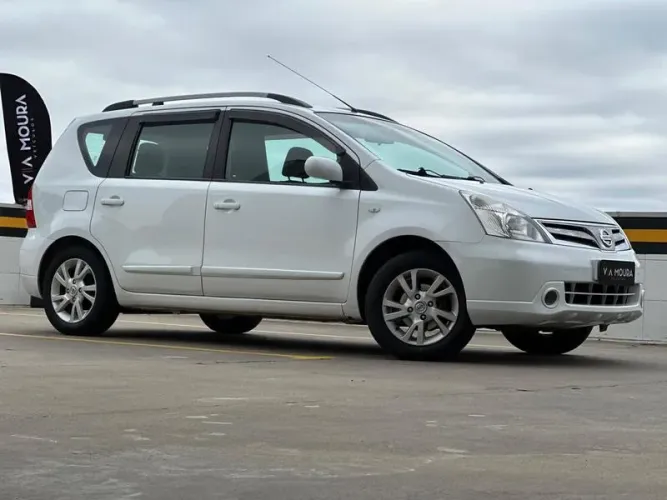 Nissan Livina S 1.8 16V Flex Fuel Aut. 2014