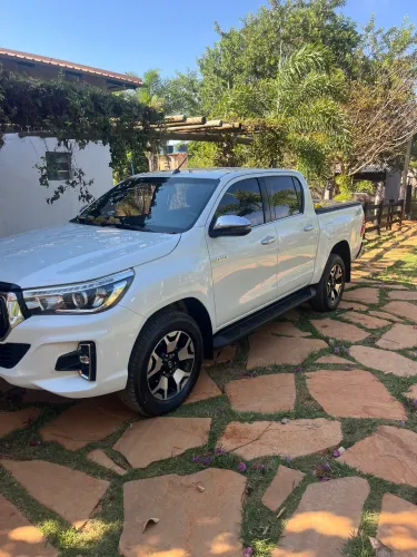 Toyota Hilux CD SRX 4X4 2.8 TDI 16V Diesel Aut. 2020