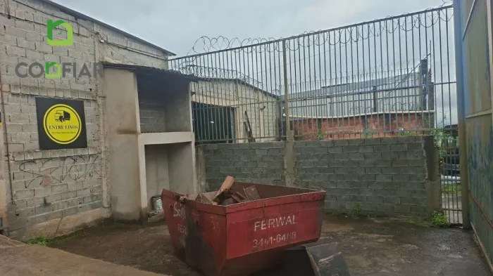 Galpão para aluguel com aproximadamente 360