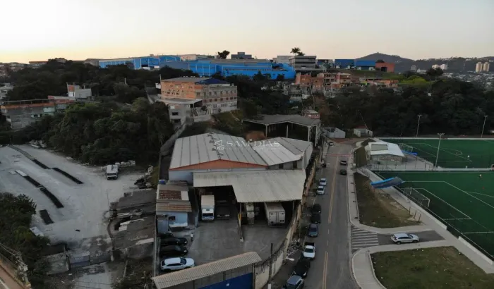 Galpão em Barueri com 1412 m² para locação
