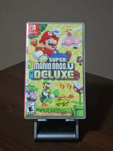New Super Mario U Deluxe
