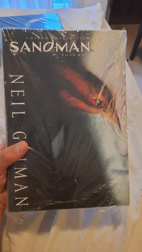 Absolute Sandman 1