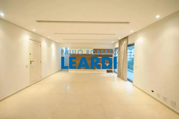 APARTAMENTO - MORUMBI - SP
