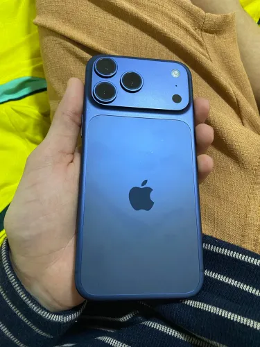 iPhone 17 pro max
