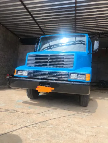 Mercedes 1218 Limpa Fossa 