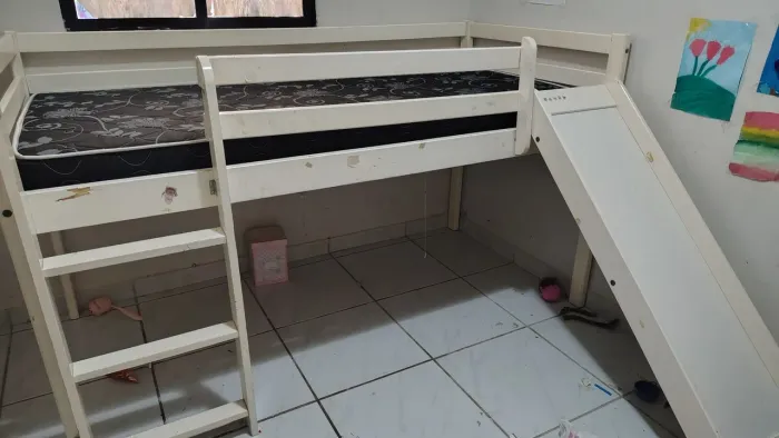 Cama Infantil Mezanino com Escorrega e Escada