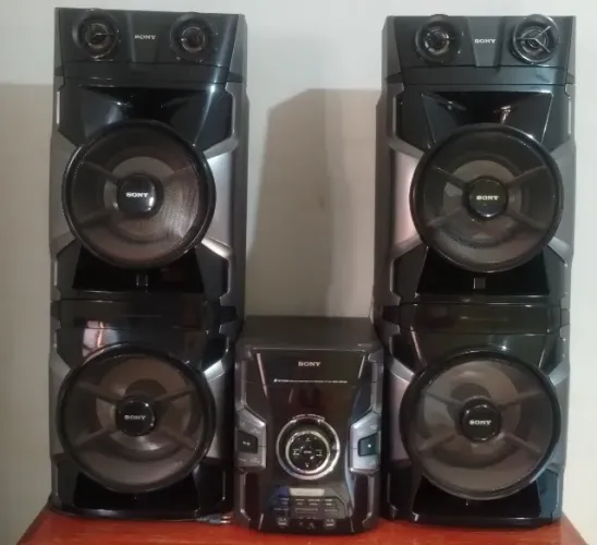 Som Sony GPX8 1200W.... Único Dono... Bem Conservado.
