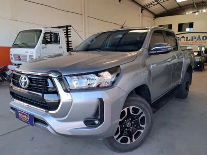 Toyota Hilux CD SRV 4X4 2.8 TDI Diesel Aut. 2024