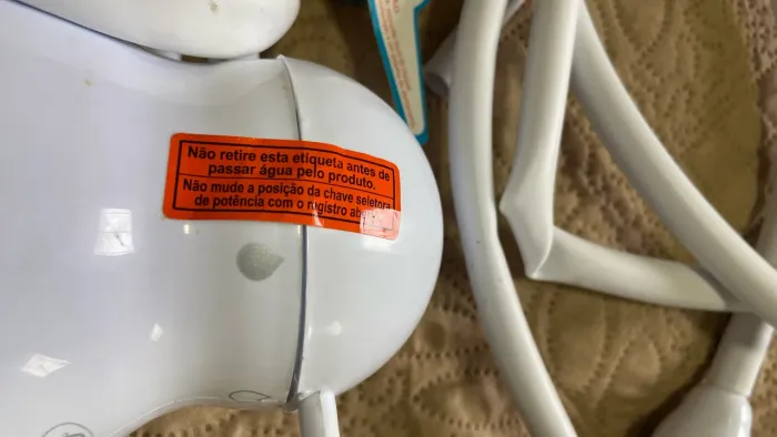 Chuveiro novo, 220 VLTs, comprei voltagem incorreta nunca usado 