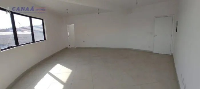 Sala para alugar, 44 m² por R$ 1.970,00/mês - Parque Pinheiros - Taboão da Serra/SP