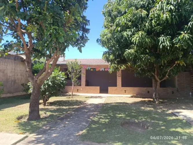 Lote 360 m2 construção de um salão ao fundo do lote no Rio das Pedras - Valparaiso Goiás