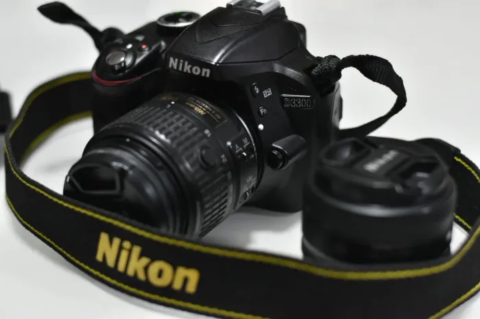 Nikon D3300 2 lentes