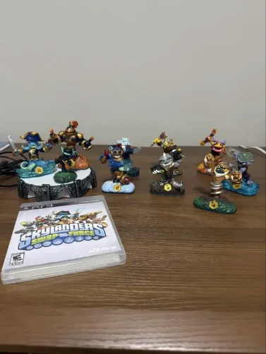 Skylanders swap forces starter pack + figuras