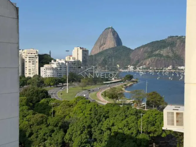 Kitnet/Conjugado : / Residencial / Botafogo