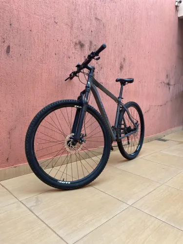 Bike aro 29 MTB Quadro 19 alumínio "Leia a Descrição"
