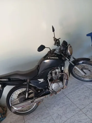 Honda CG Fan 125 KS 2010 - Econômica e Conservada