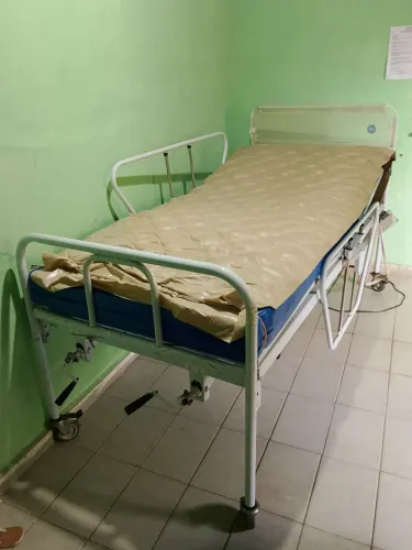 Cama hospitalar com colchão