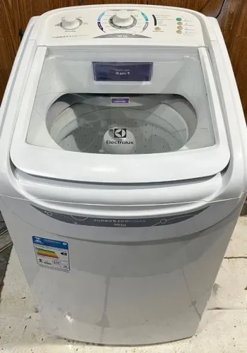 Máquina de lavar roupas Electrolux 10kg