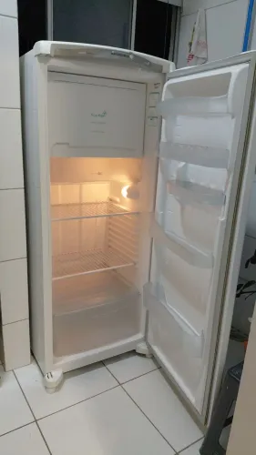 Geladeira frost free consul
