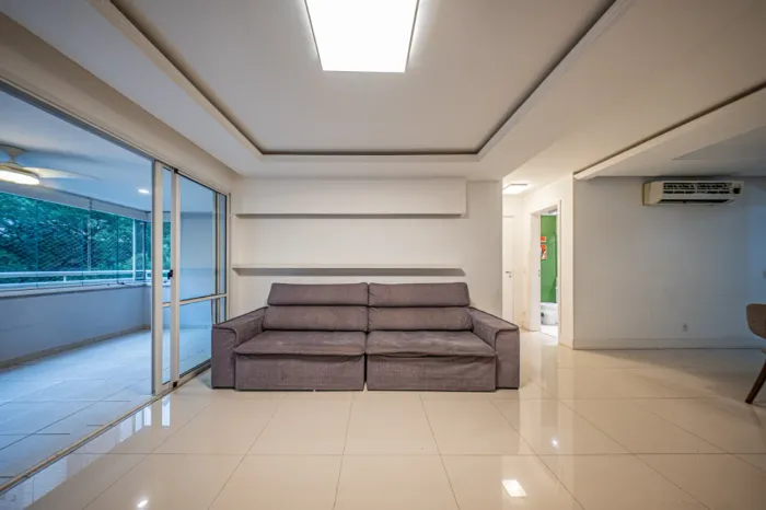 Apartamento para locação em Paraíso do Morumbi com 3 quartos, sendo 3 suítes, 142m²