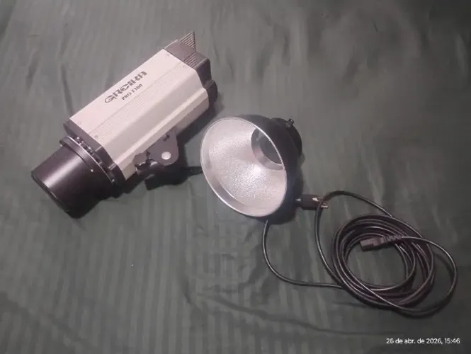 Tocha Flash Greika Pro F300