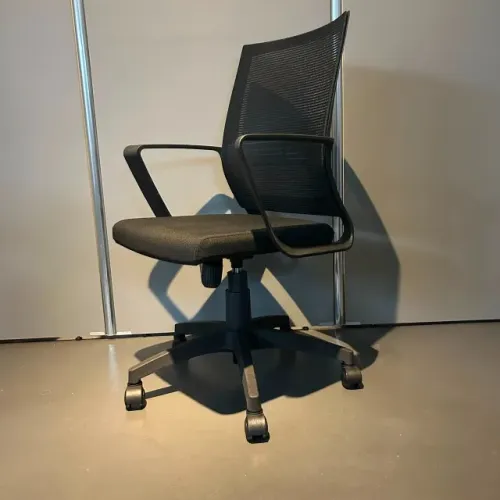 Cadeira Ergonômica Corporativa Preta