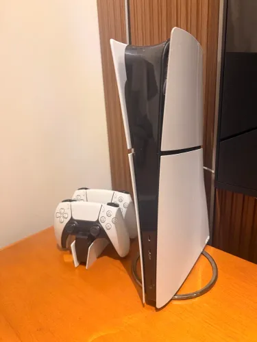 Ps5 Slim completo - Leia