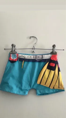 Moda praia: Sunga de banho 06/08 anos