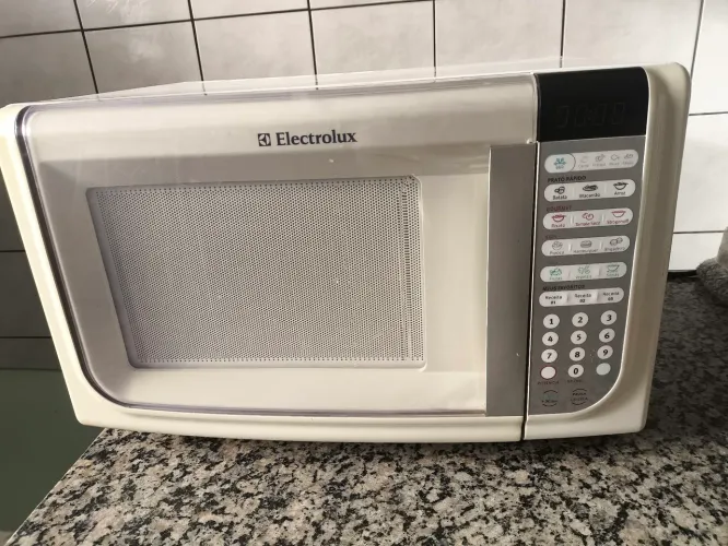 Microondas Electrolux 31l. 127v.
