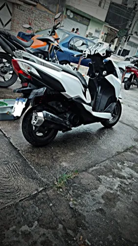 Moto seminova