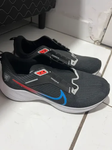 Tênis Nike
