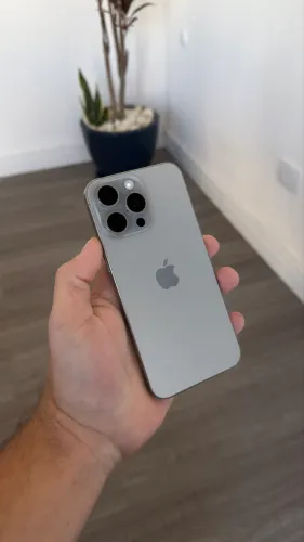 iPhone 15 Pro Max 256gb Sem detalhes