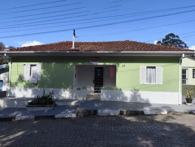Casa à venda em Catuçaba, São Luiz do Paraitinga - 77,49 m² internos em terreno de 132,88 