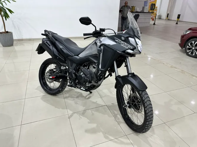 XRE 300 SAHARA