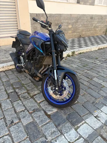 Vendo ótima mt-03
