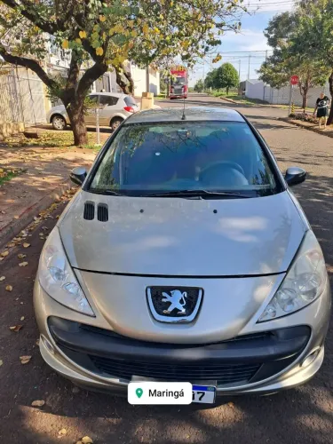 Peugeot 207 XR Sport 1.4 Flex 8V 5P 2010