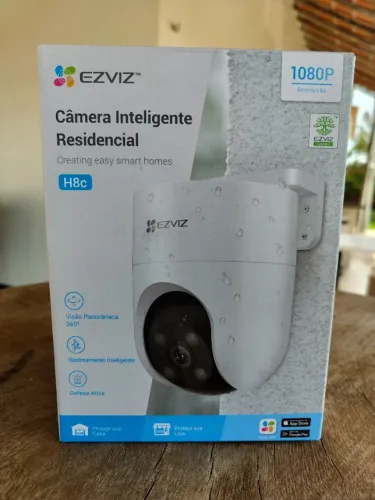 Câmera Inteligente Residencial H8c EZVIZ