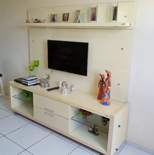 RACK COM PAINEL
