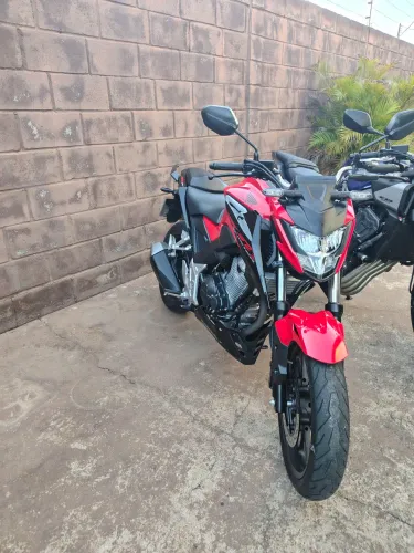 Honda CB300 Twister 2024