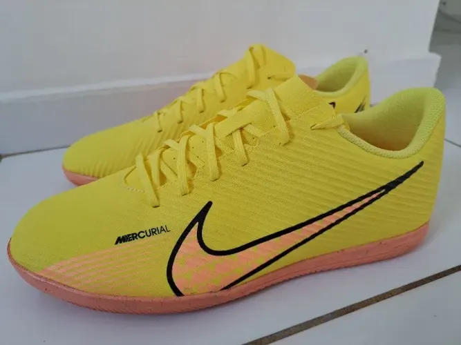 Chuteira nike futsal namorados