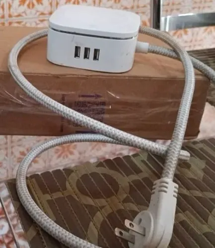 Carregador extensão elétrica com apoio para celular carregamento indução