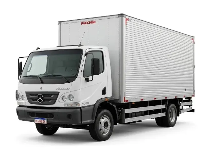 Mercedes-Benz Accelo 1016 - Caminhão Baú Seminovo - Excelente estado!