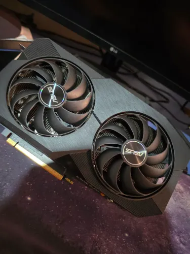 Asus RX 6600 8GB