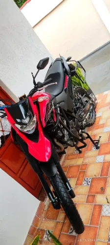 Moto para pessoas exigentes, simplesmente impecável! *