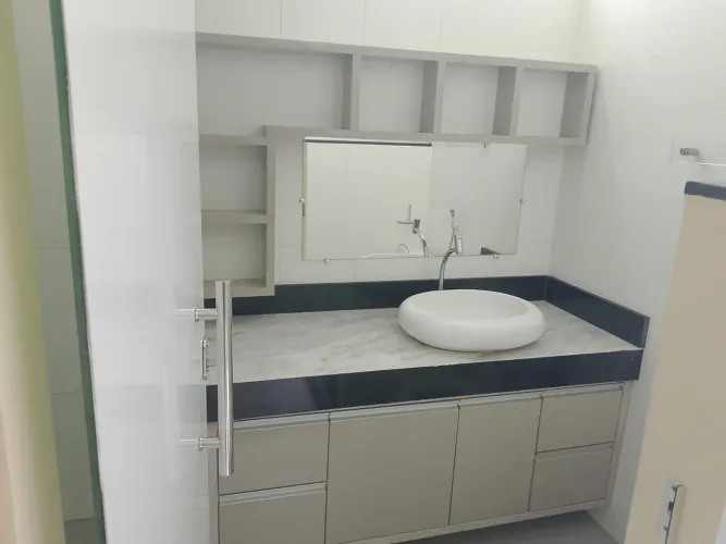 ALUGA-SE APARTAMENTO BO BAIRRO UNIÃO 