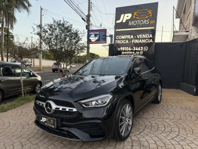 Mercedes-Benz GLA 200 Vis. Black ED. 1.6 TB 16V Aut. 2023